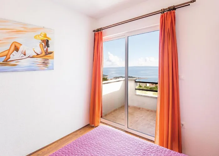 Two-bedroom In Appartement *